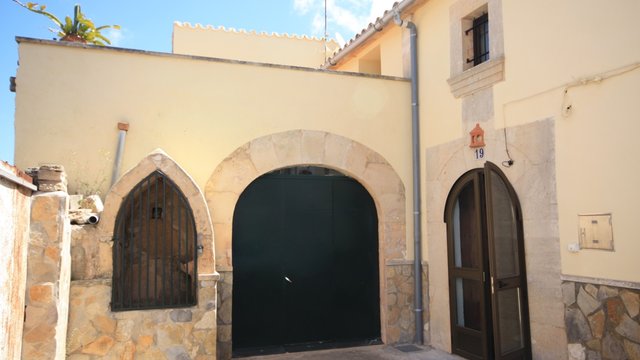Townhouse for rent in Ses Salines, Mallorca.